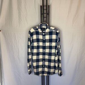 American‎ Eagle Outfitters Navy and Cream Plaid Shirt